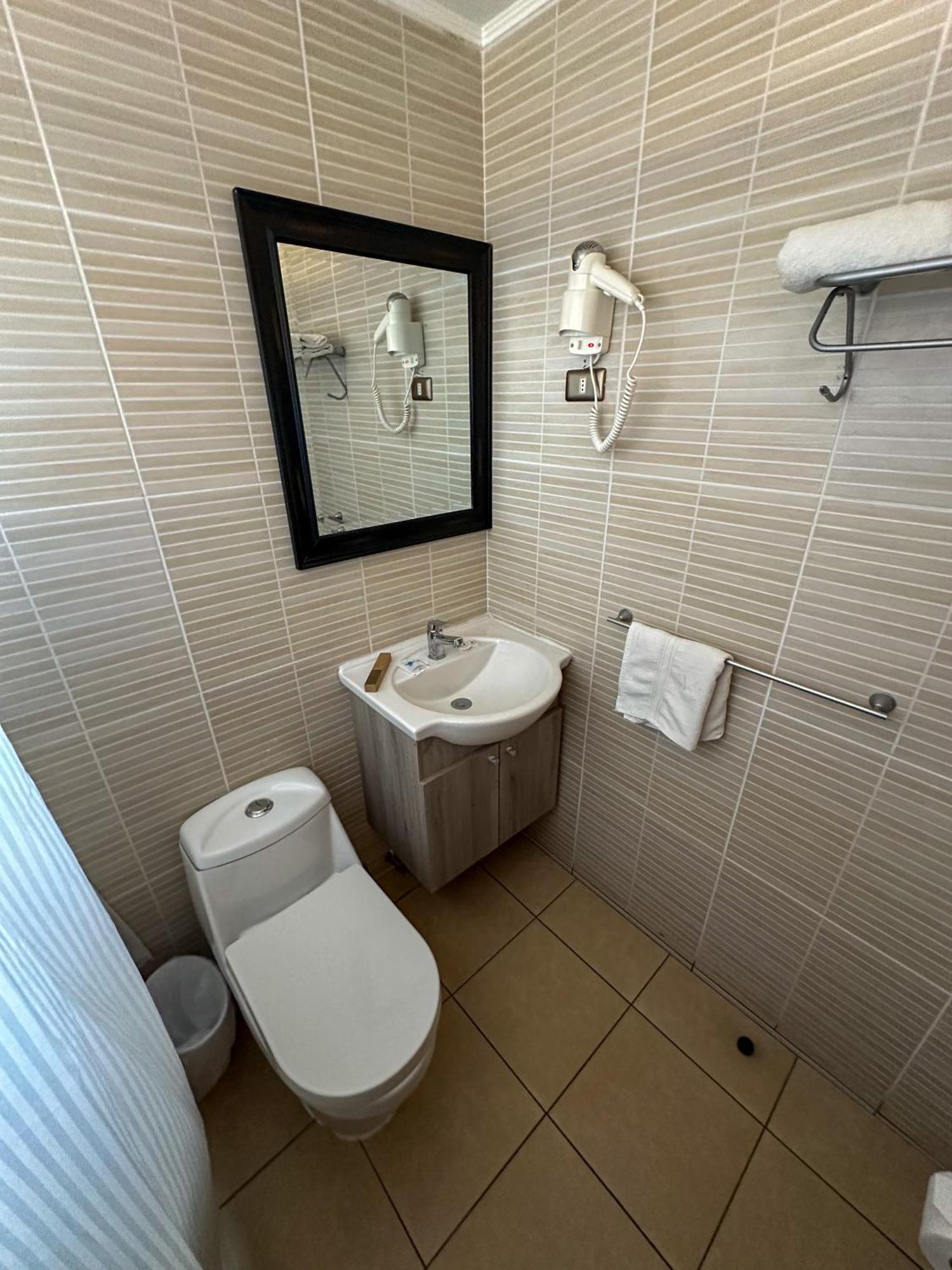 Hotel & Spa Las Taguas Arica Buitenkant foto